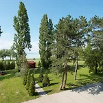 Hotel Hotel Napfeny 2*