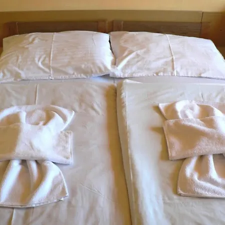Hotel Napfeny 2*