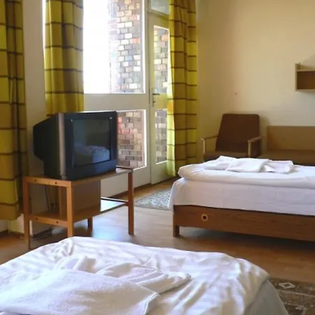 Hotel Napfeny Отель 2*