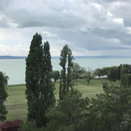 Hotel Napfeny Hotel 2*